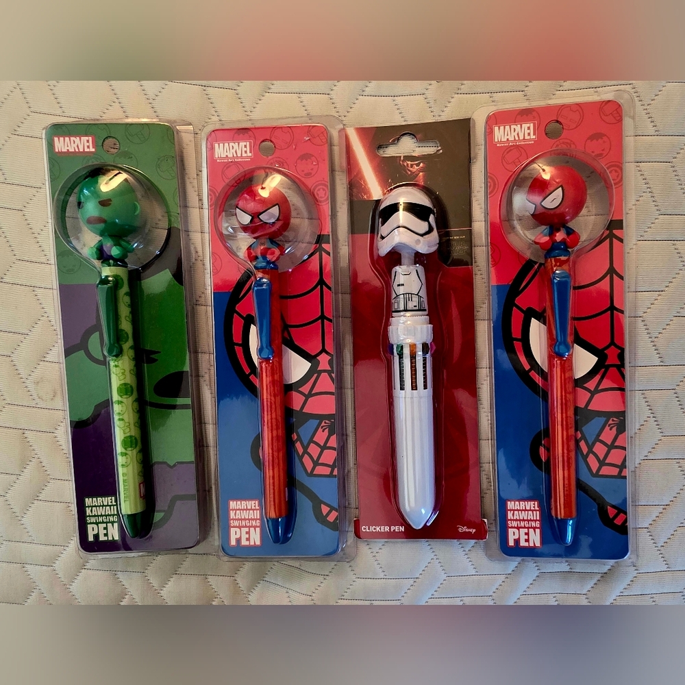 Marvel Kawaii Swinging Pen Collection